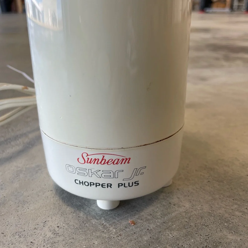 Sunbeam Oskar Jr Chopper Plus Food Processor White Model 14131 130W Mini Chopper
